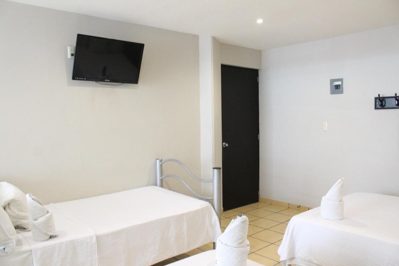 Hotel Florencia Poza Rica Exteriör bild