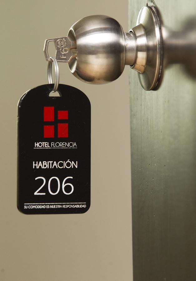 Hotel Florencia Poza Rica Exteriör bild