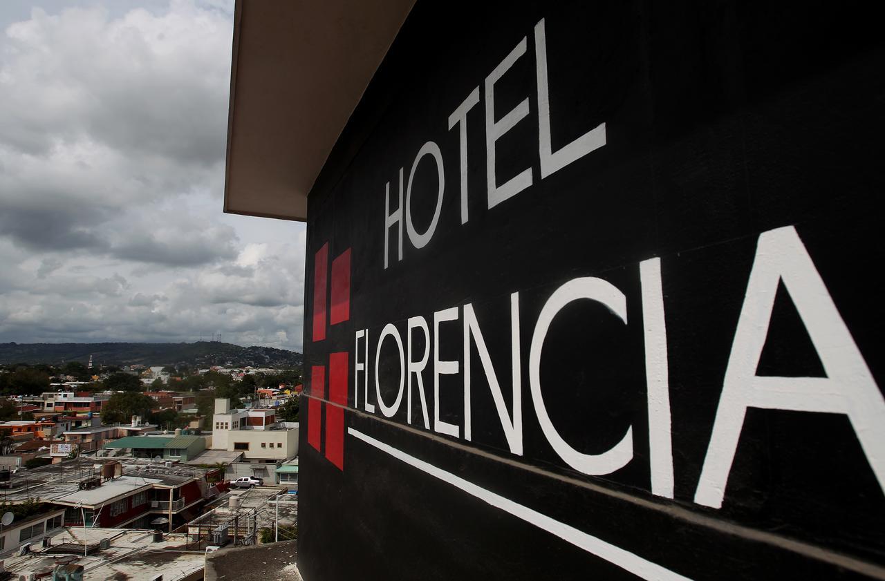 Hotel Florencia Poza Rica Exteriör bild